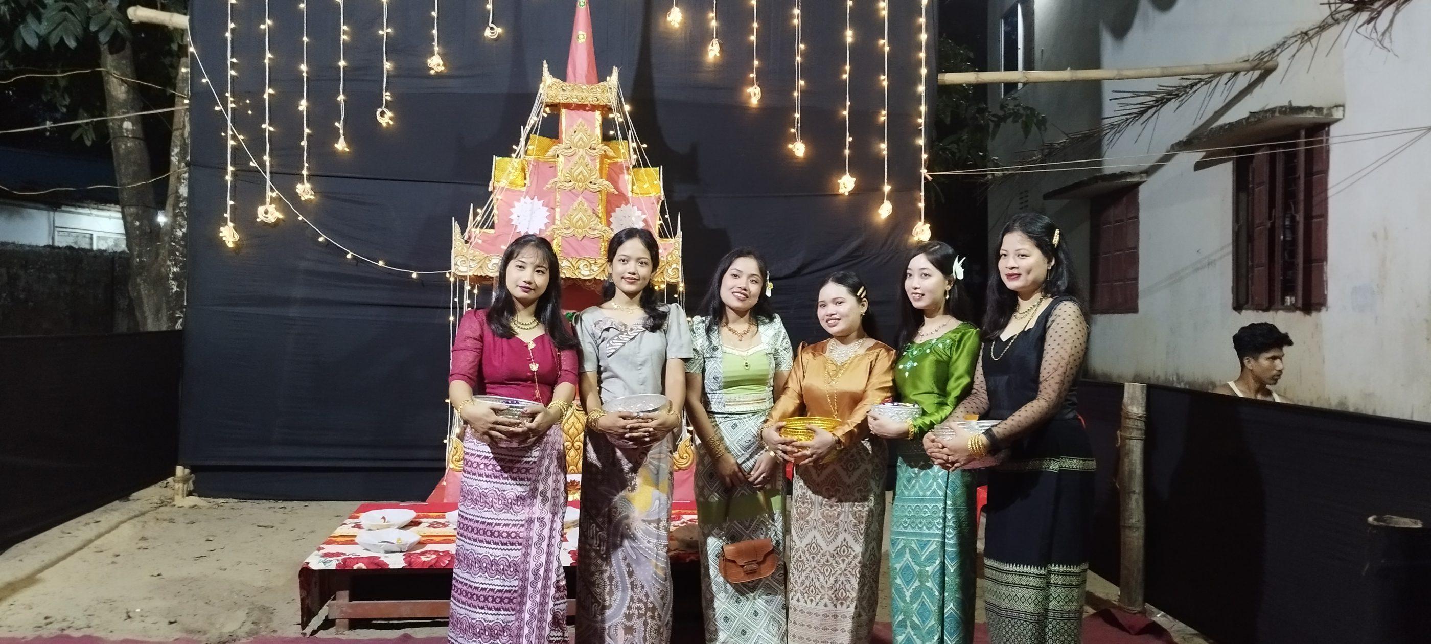 কক্সবাজারে ১৭৯ মট, মন্দির ও প্যাগোড়াতে প্রবারণা পূর্ণিমা উদ্‌যাপন